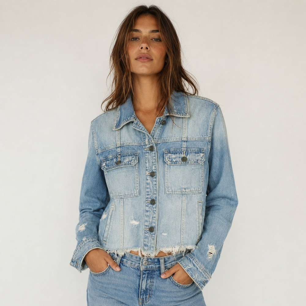 Hidden Jeans Light Wash Distressed Frayed Hem Cropped Denim Jacket Womens M
